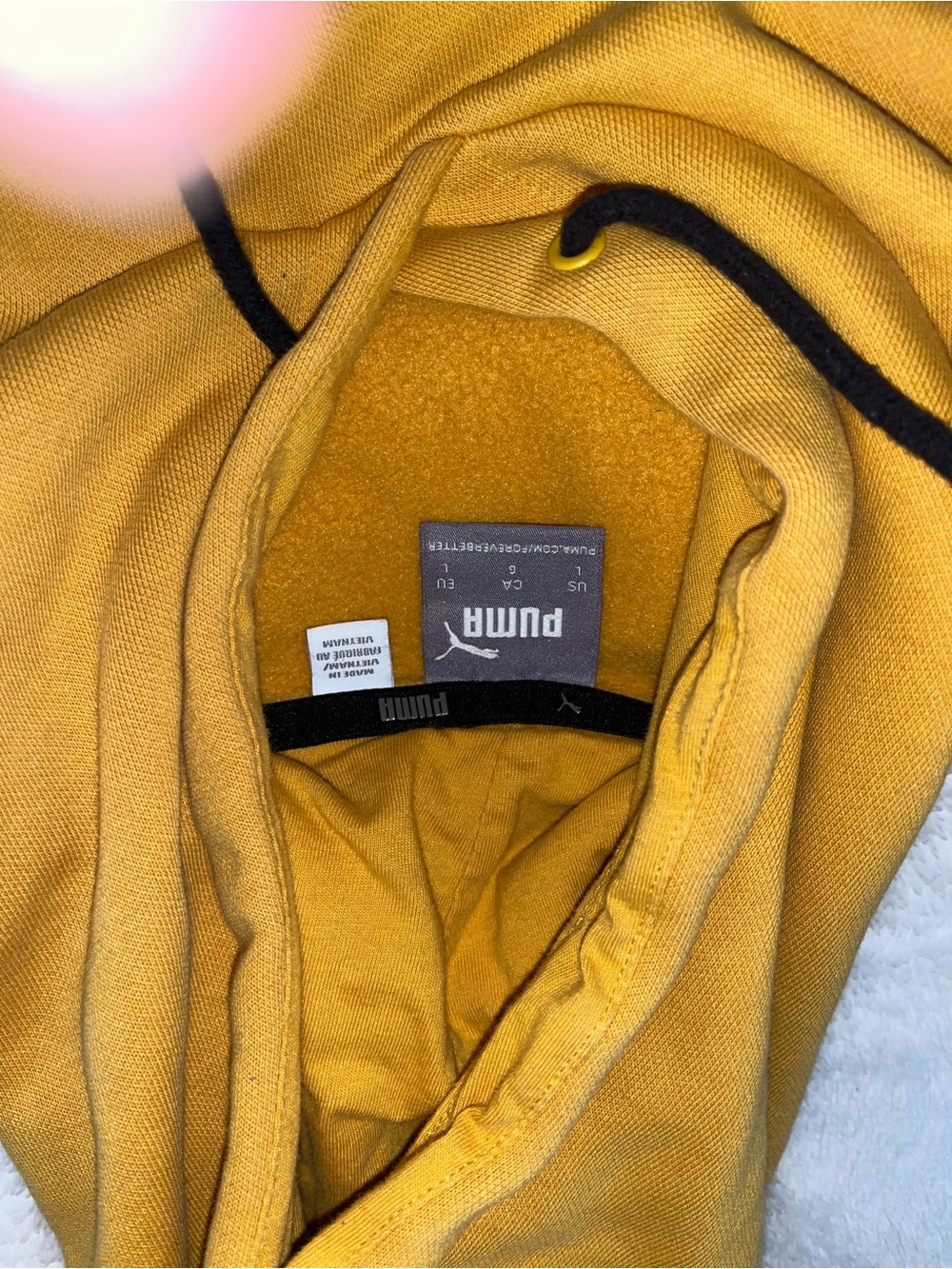 Nice! Euc Puma Men's Mustard Yellow Pullover Hoodie with Black Logo - Picture 2 of 2